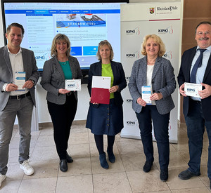 KIPKI-Förderbescheidübergabe in der Kreisverwaltung Cochem-Zell